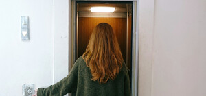 За місяць у Львові зафіксовано майже 1300 застрягань у ліфтах — як не потрапити у 