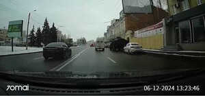 В Харькове патрульные благодаря соцсетям оштрафовали дерзких водителей Mazda и Range Rover