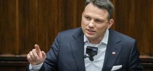 Кандидат у президенти Польщі записав під пам’ятником Бандері у Львові провокативне відео