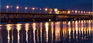 В Днепре почти на полтора года перекроют Старый мост: трамваи не будут ходить, пешеходов направят в обход