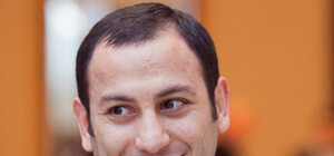 Во дает: Кандидат в нардепы Украины надавал люлей иностранцам