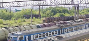 Рано утром электричка сбила женщину